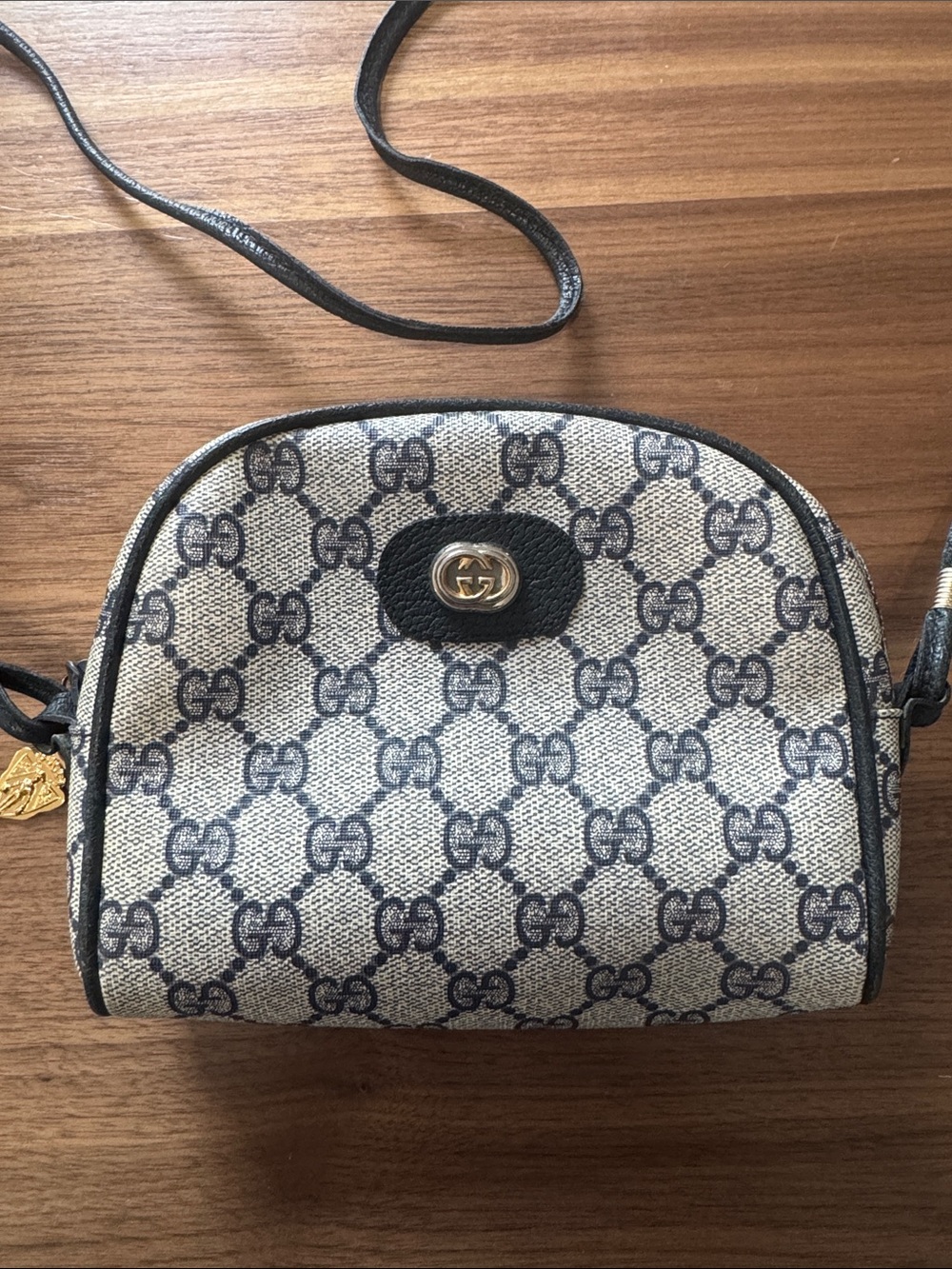 Vintage Gucci bag - Picture 2 of 12